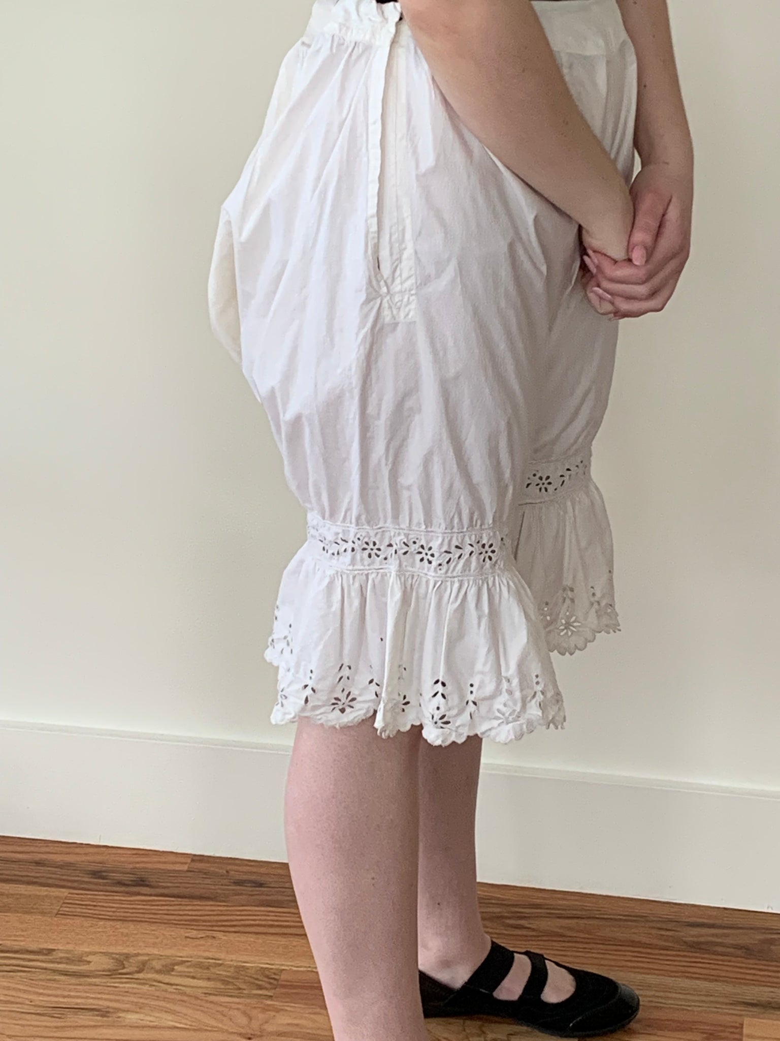 Cream antique bloomers
