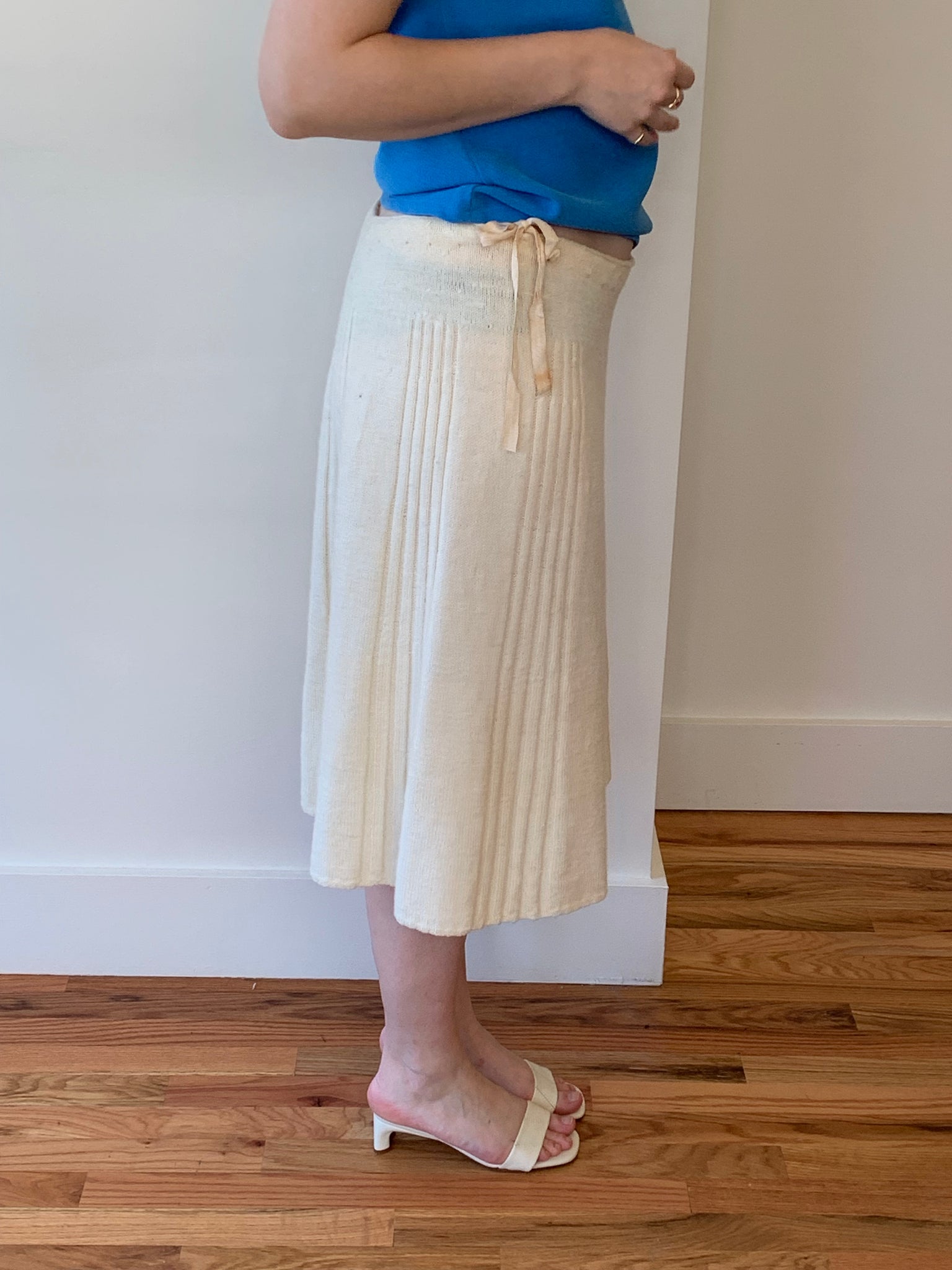 Cream wool vintage skirt