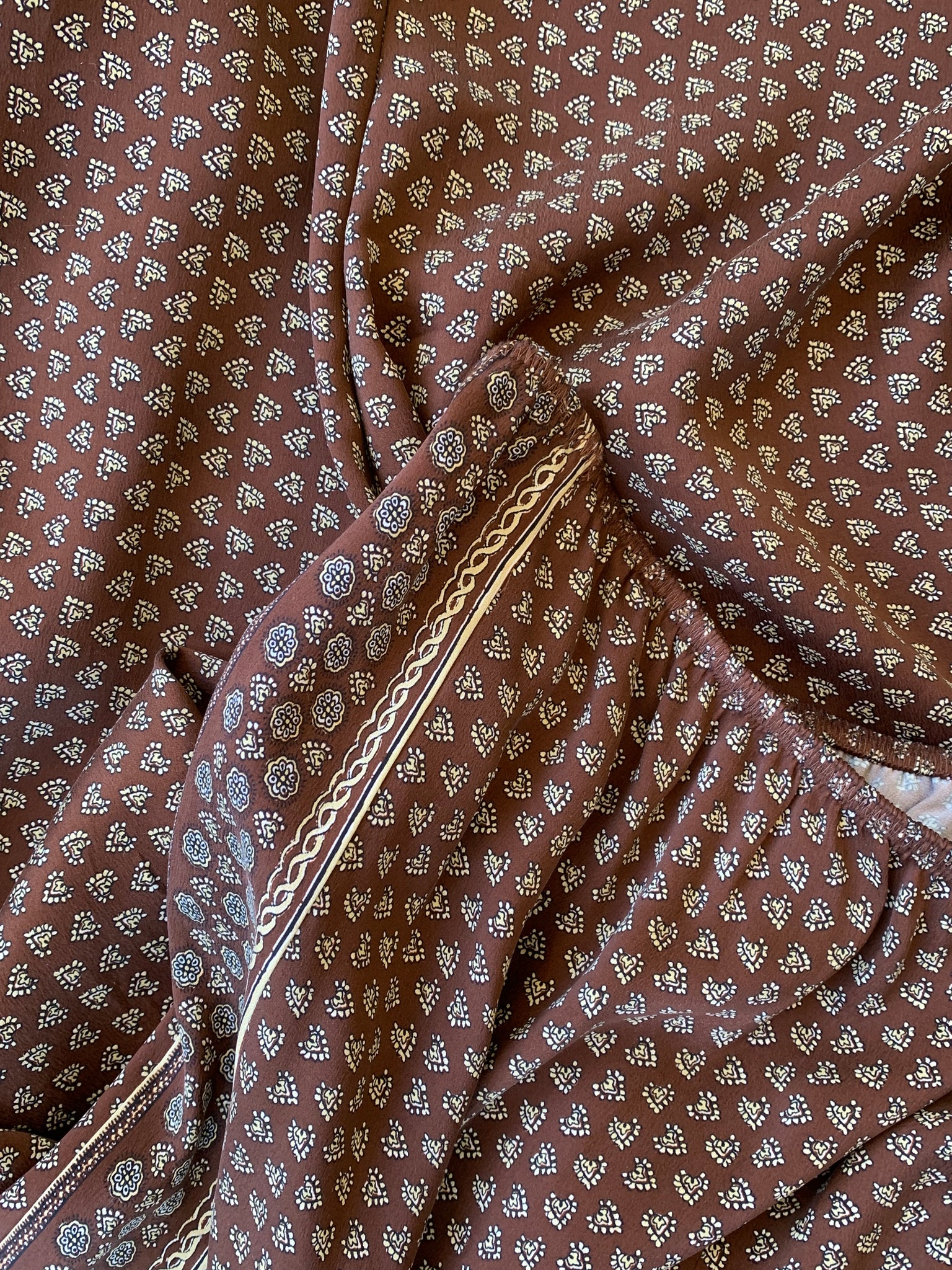 DÔEN patterned silk pants
