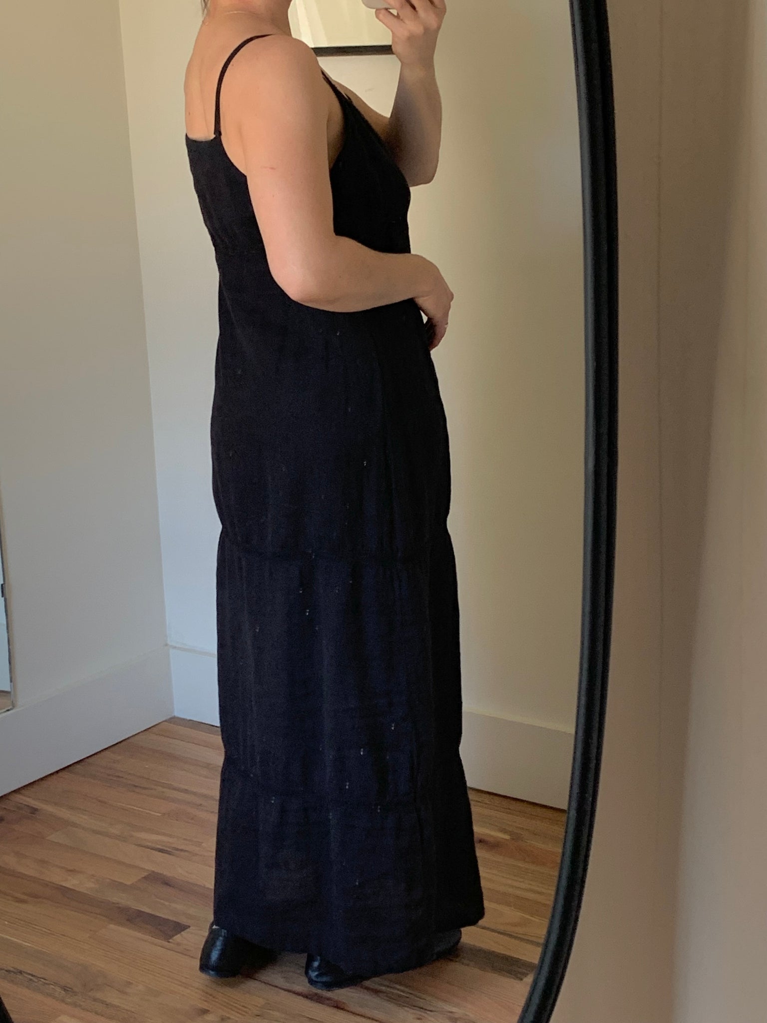 120 Lino black dress