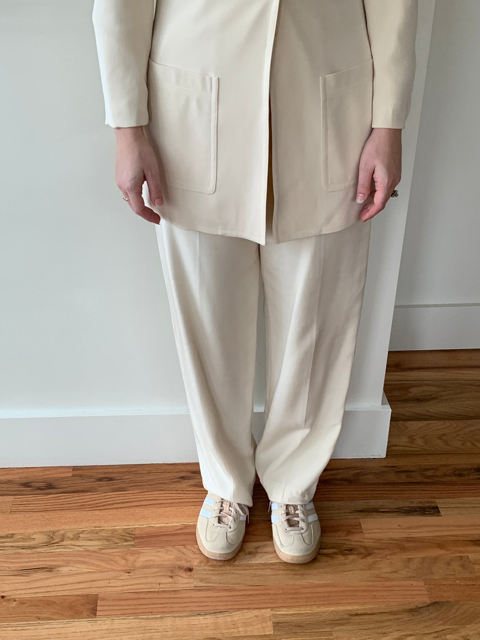 Worth silk pant suit