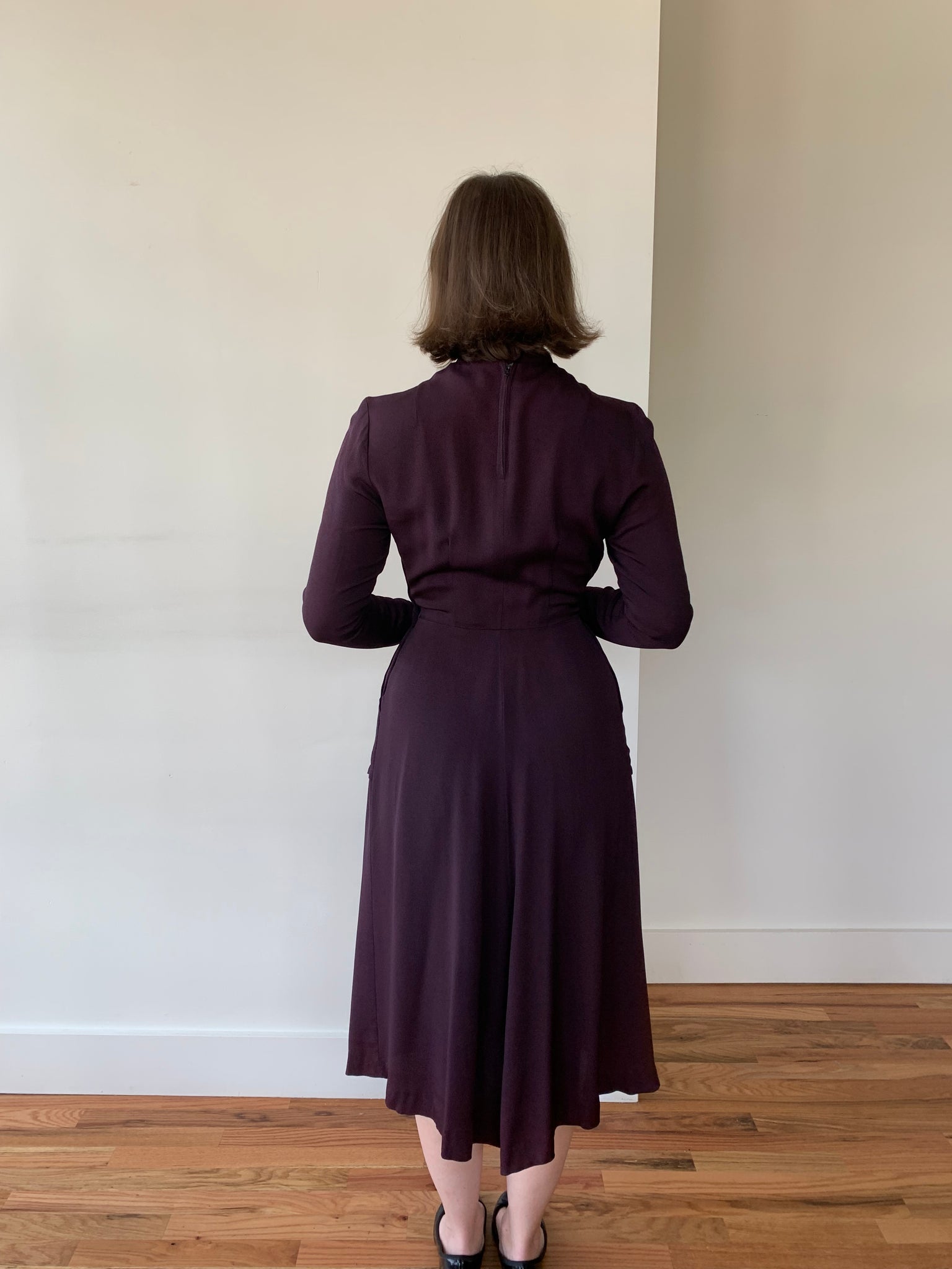 1940s purple long sleeve dress