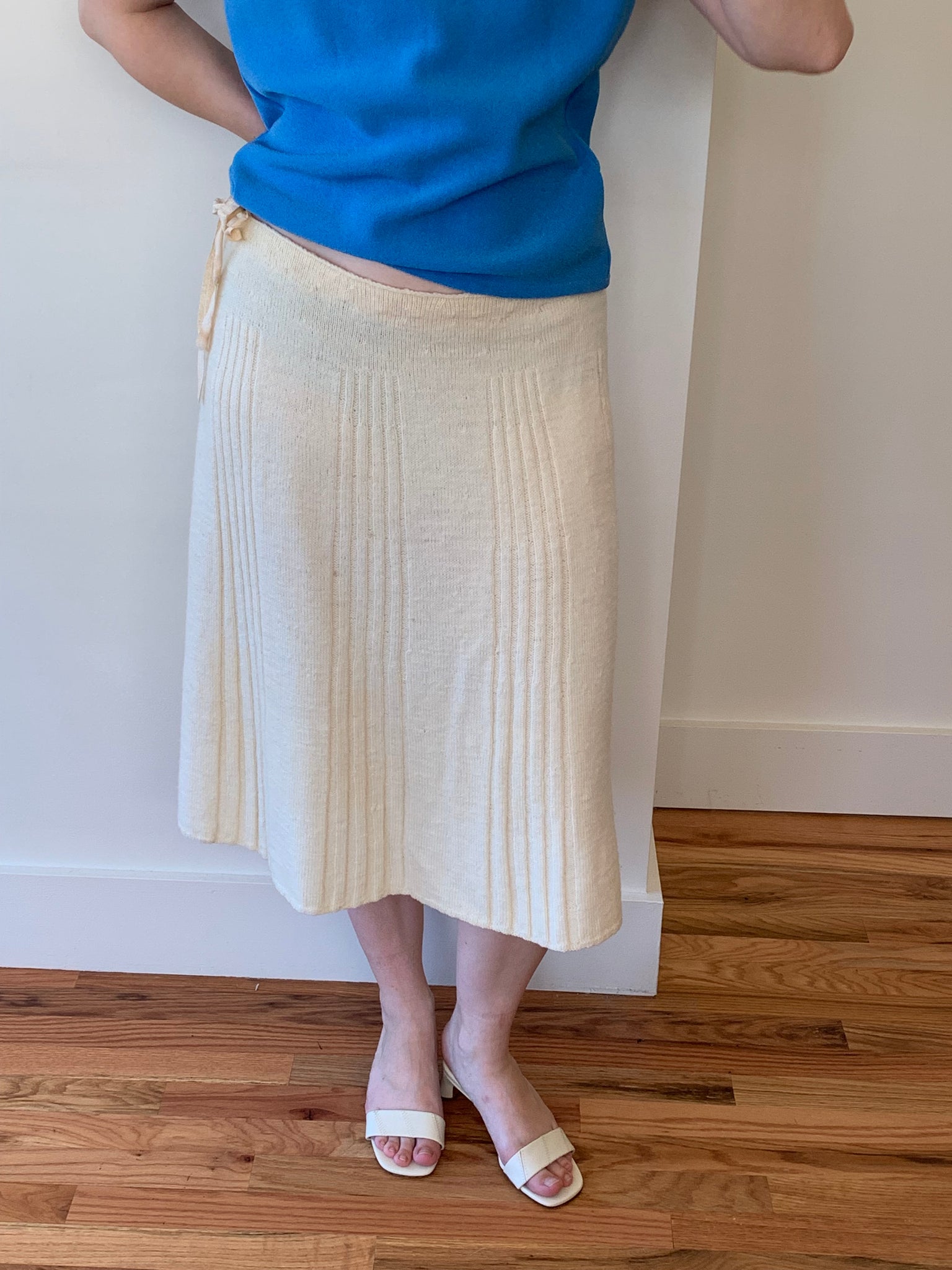 Cream wool vintage skirt